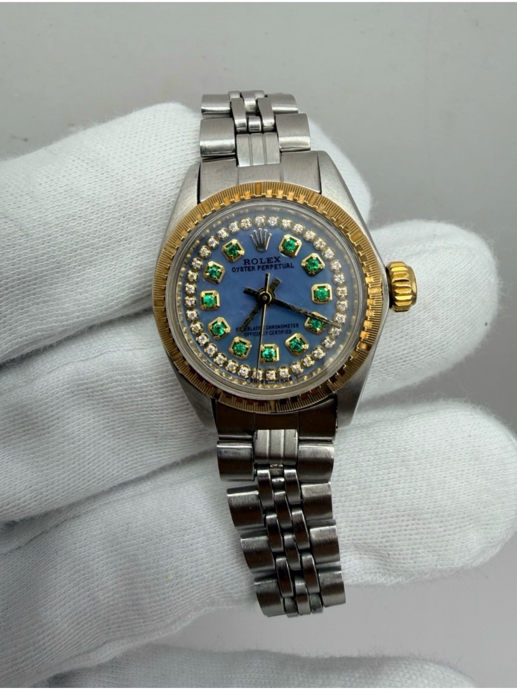 Rolex Oyster PerpetualGold And SteelBlue DialDiamond Emerald Markers26mm